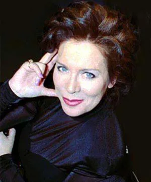 Елена Адрузова