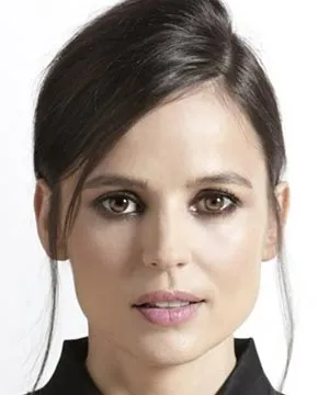 Елена Анайя (Elena Anaya)