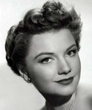 Энн Бакстер (Anne Baxter)