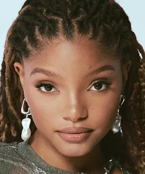 Холли Бэйли (Halle Bailey)