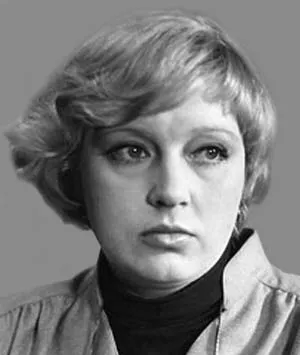 Елена Валаева