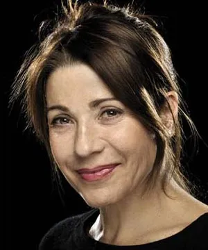 Эмма Виларасау (Emma Vilarasau)