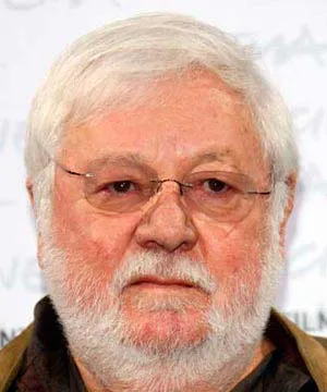 Паоло Вилладжо (Paolo Villaggio)