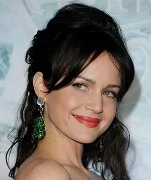 Карла Гуджино (Carla Gugino)