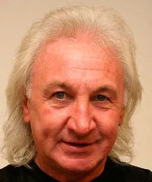 Терри Аттли (Terry Uttley)