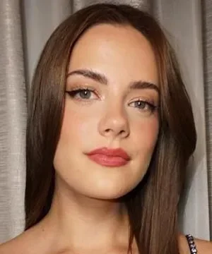 Мег Беллами (Meg Bellamy)