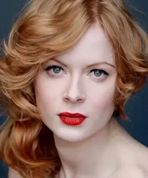 Эмили Бичем (Emily Beecham)