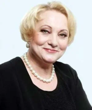 Индра Брике
