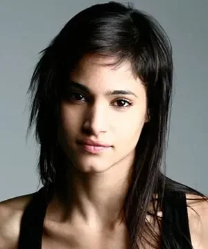 София Бутелла (Sofia Boutella)