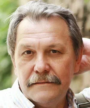 Виктор Власов (актер)