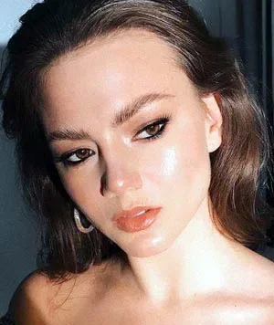 Полина Глен (Polina Glen)